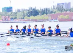 爱游戏体育-赛艇夜战：蓬莱灰熊队大胜东海貔貅队，临门一脚致胜更衣室氛围正向的简单介绍