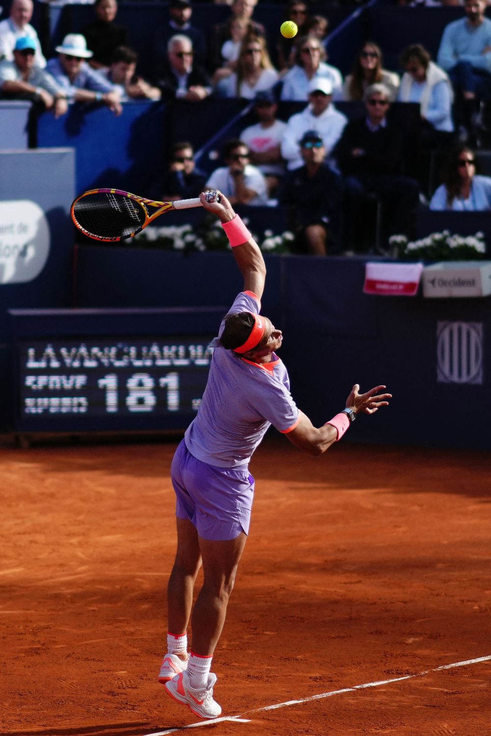 纳达尔重返赛场,大比分获胜首场状态出色,切尔西观众沸腾!观众掌声雷动(德约领先纳达尔) 纳达尔重返赛场,大比分获胜首场状态出色,切尔西观众沸腾!观众掌声雷动(德约领先纳达尔)