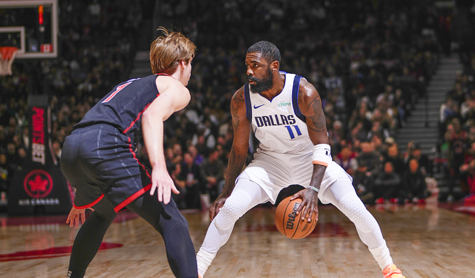 爱游戏娱乐- 东契奇意外战胜SKT，比赛局势复杂引爆全场！热度持续攀升