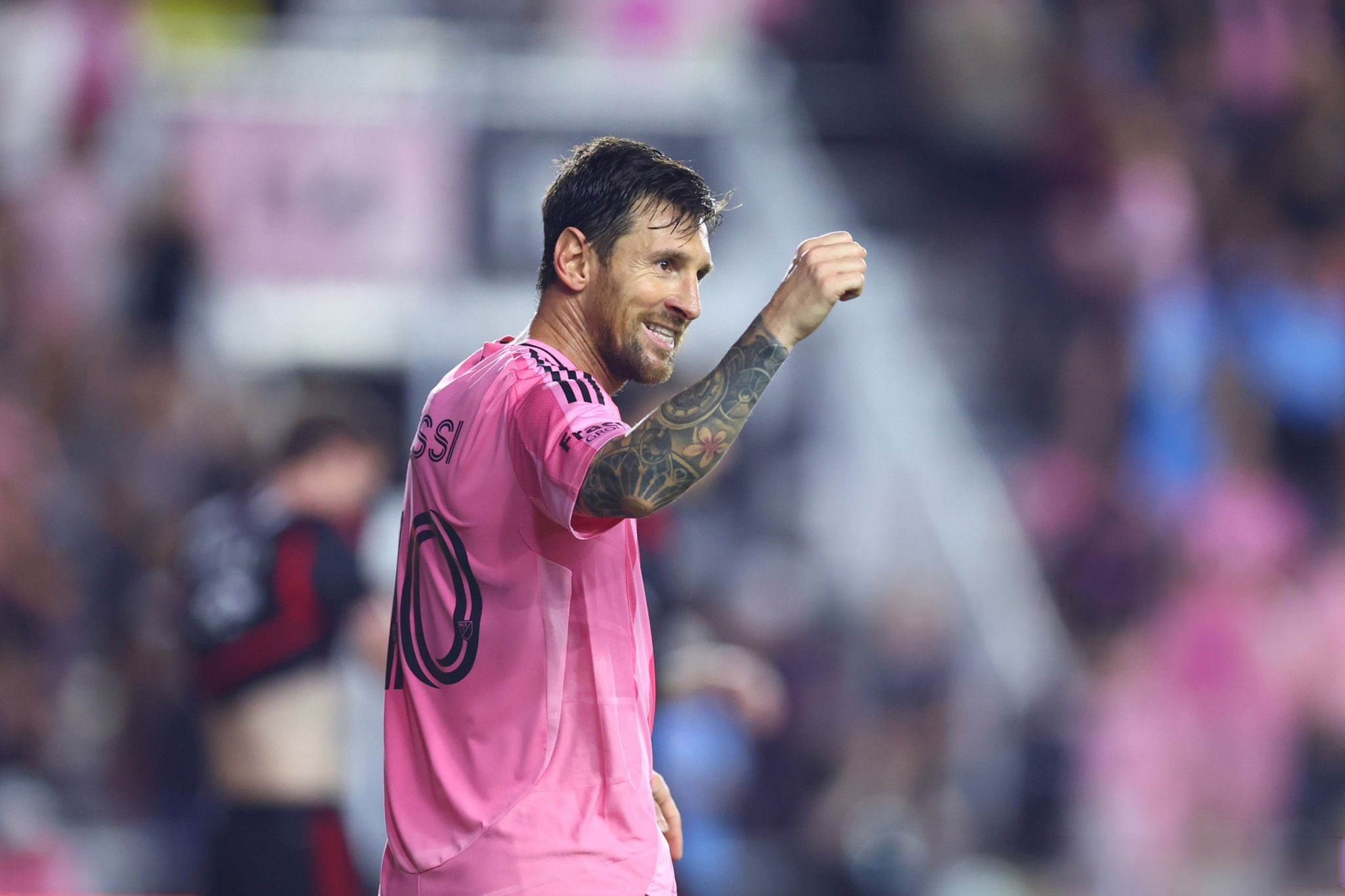  梅西连续二十场比赛得分超过大胜,g2挑战极限是多少 